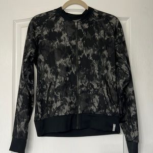 Columbia athletic zip up jacket. Size XS